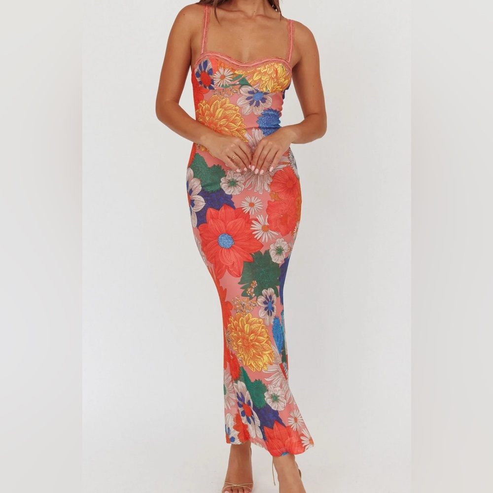 Selfie Leslie Floral Maxi Dress - Multicolor